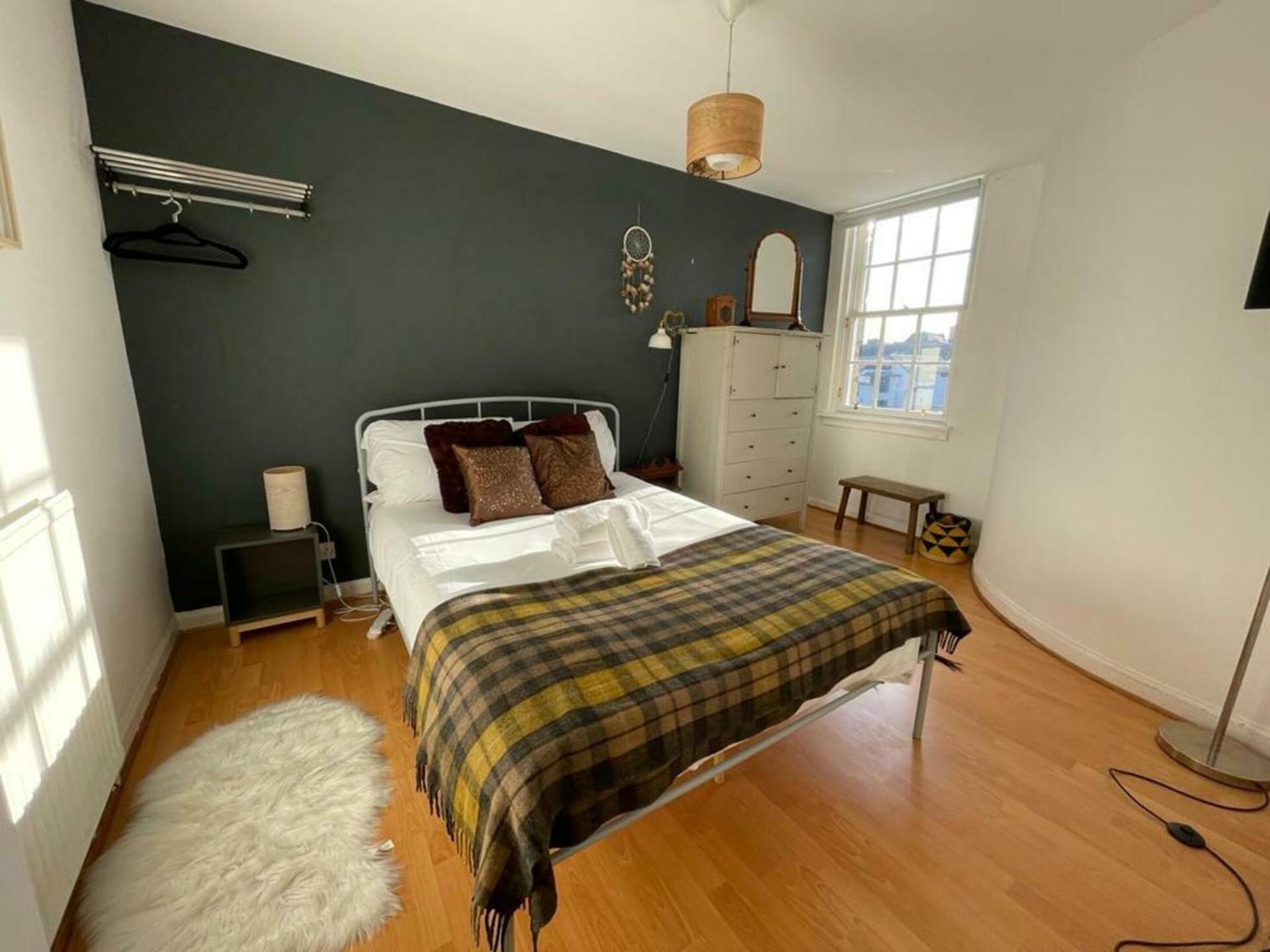 Charming 3 Bedroom Apartment In The Heart Of Vibrant Old Town Édimbourg Extérieur photo